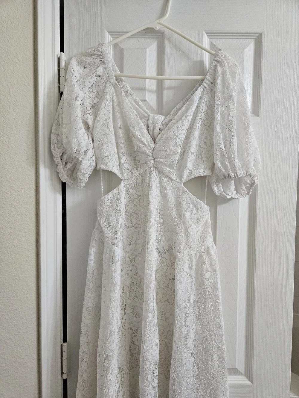 Abercrombie & Fitch never worn